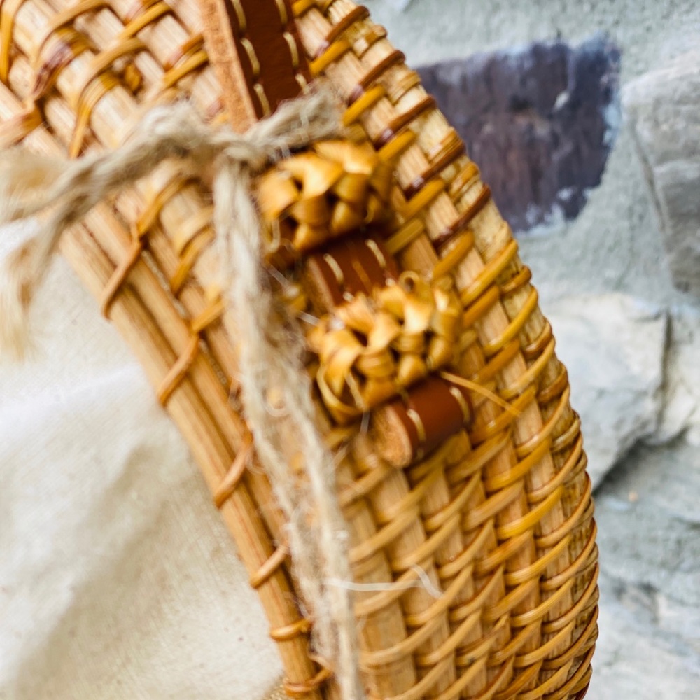 Circular Rattan Crossbody Bag - Picture 5 of 8